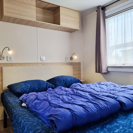 Prachtig Chalet Ok50 D12 Op Familiecamping Oostkapelle Eksteriør bilde
